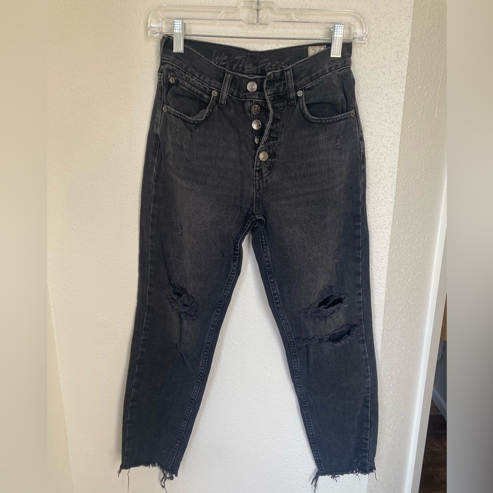 Free People high rise Boyfriend jeans, button up, 24